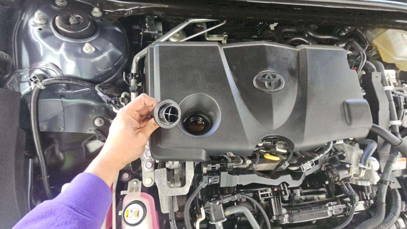 2022 Toyota Avalon Hybrid XLE FWD