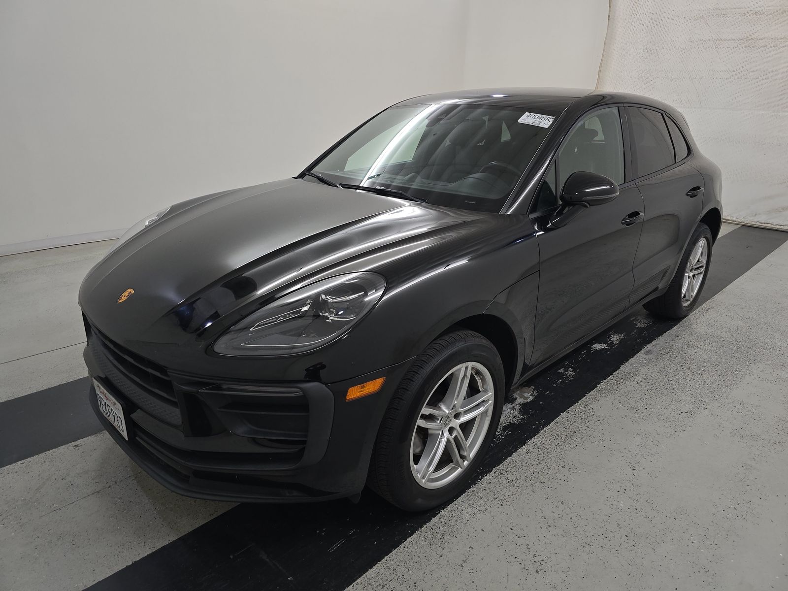 2022 Porsche Macan Base AWD