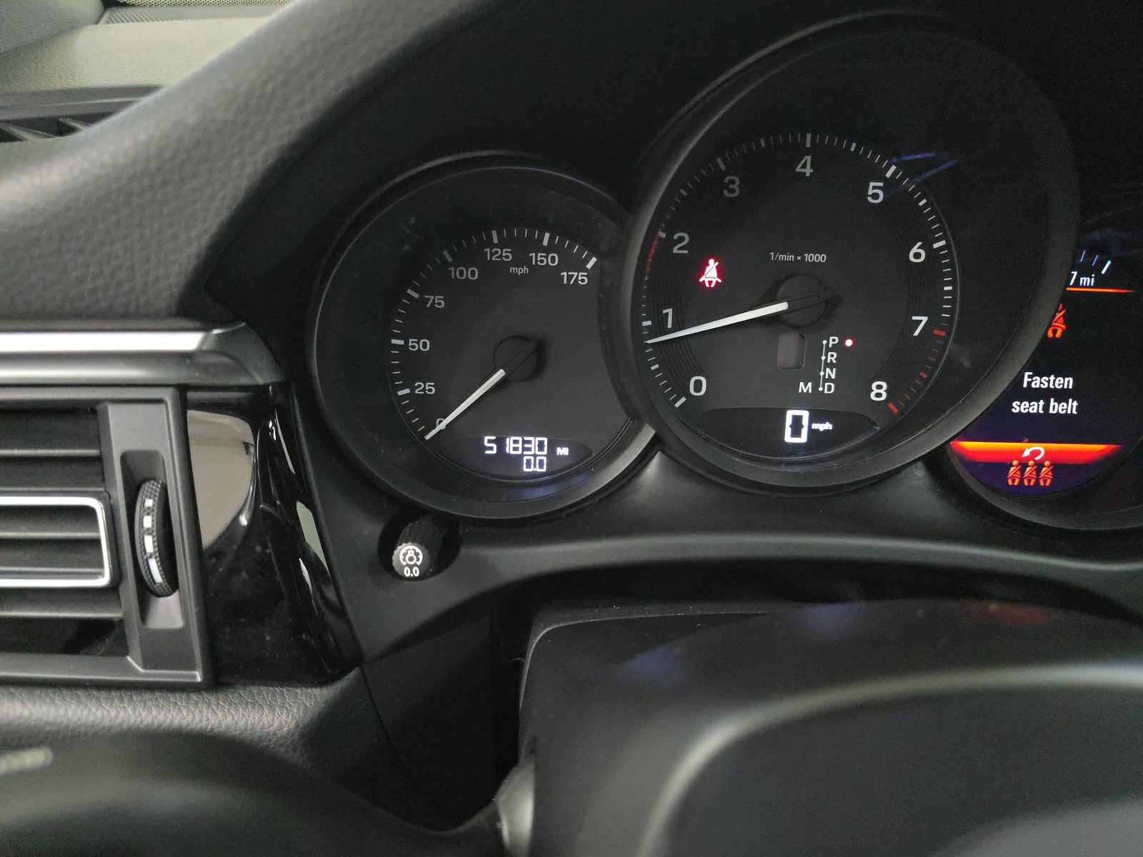 2022 Porsche Macan Base AWD