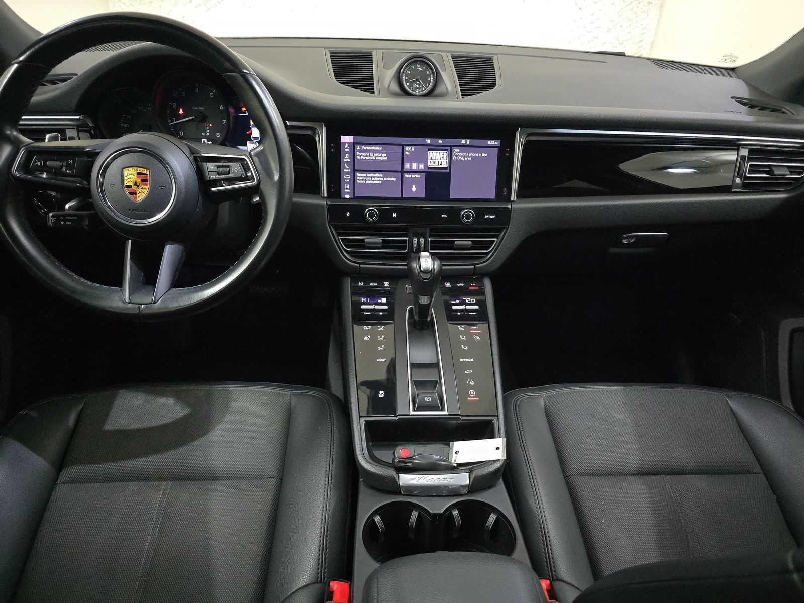 2022 Porsche Macan Base AWD