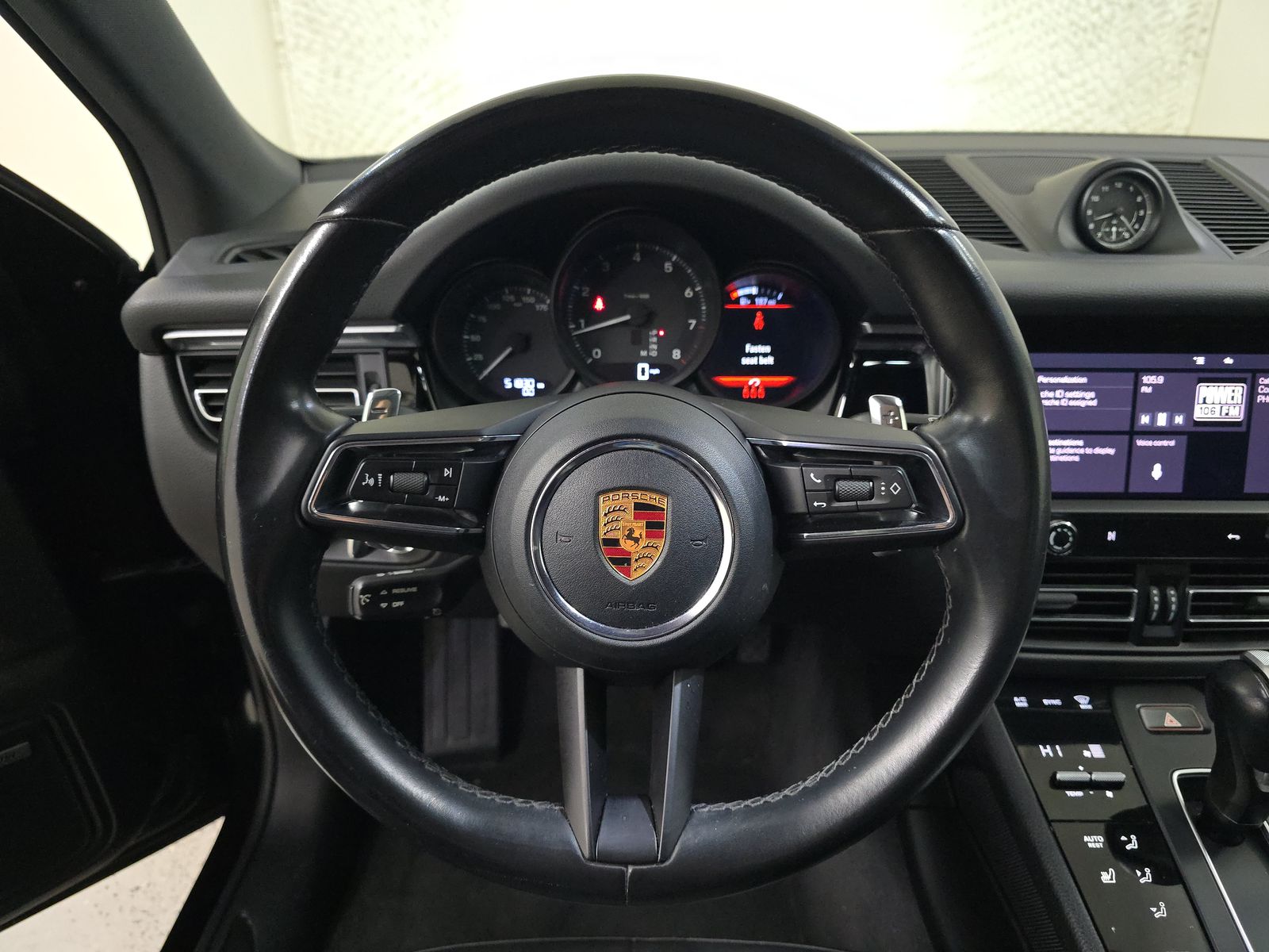 2022 Porsche Macan Base AWD