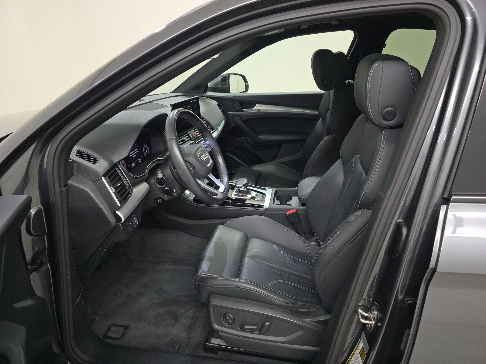 2023 Audi Q5 S line Premium Plus AWD