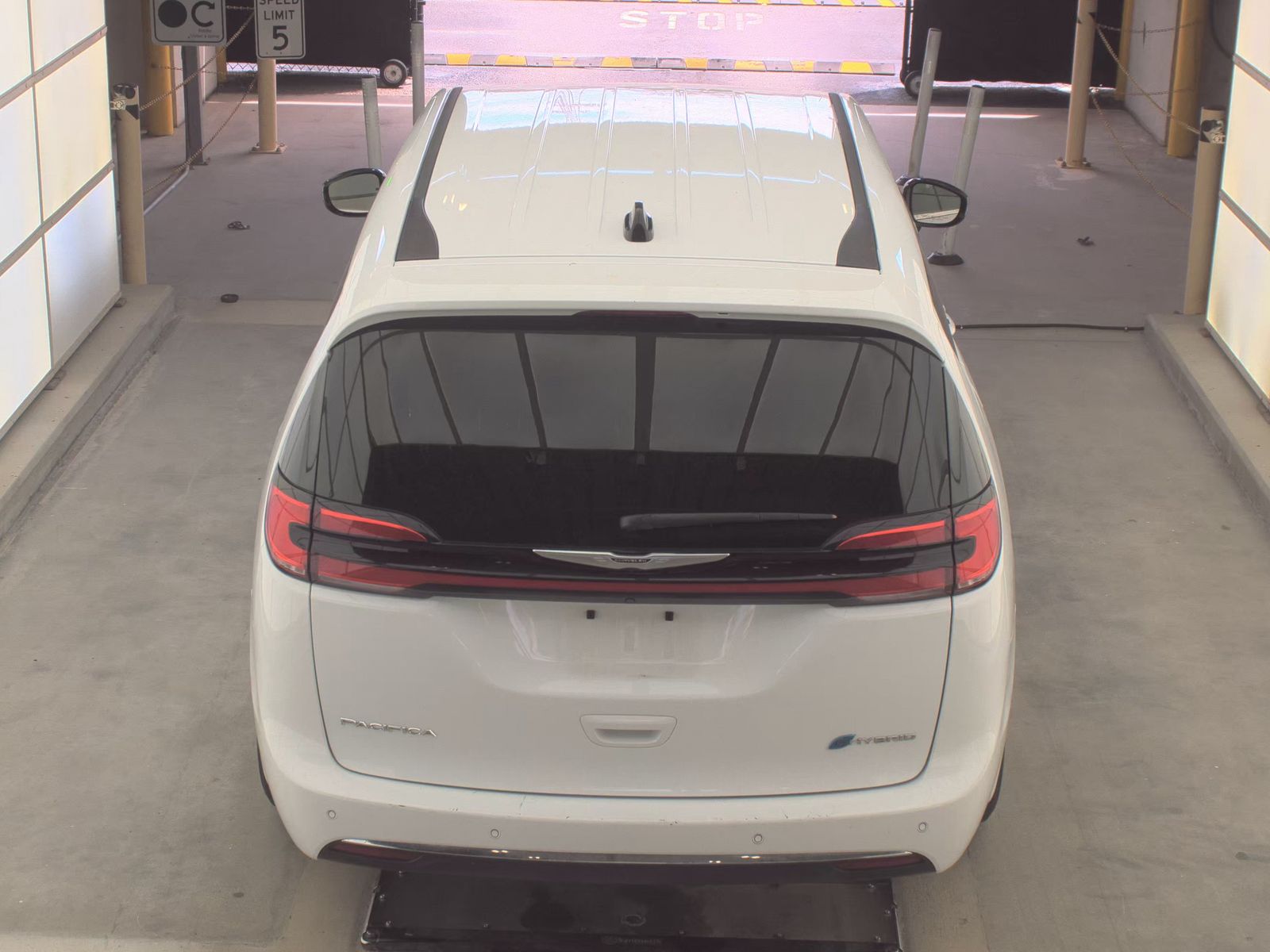 2024 Chrysler Pacifica Hybrid Select FWD