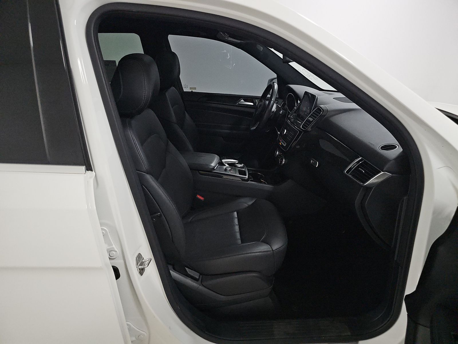 MERCEDES-BENZ GLE - 9