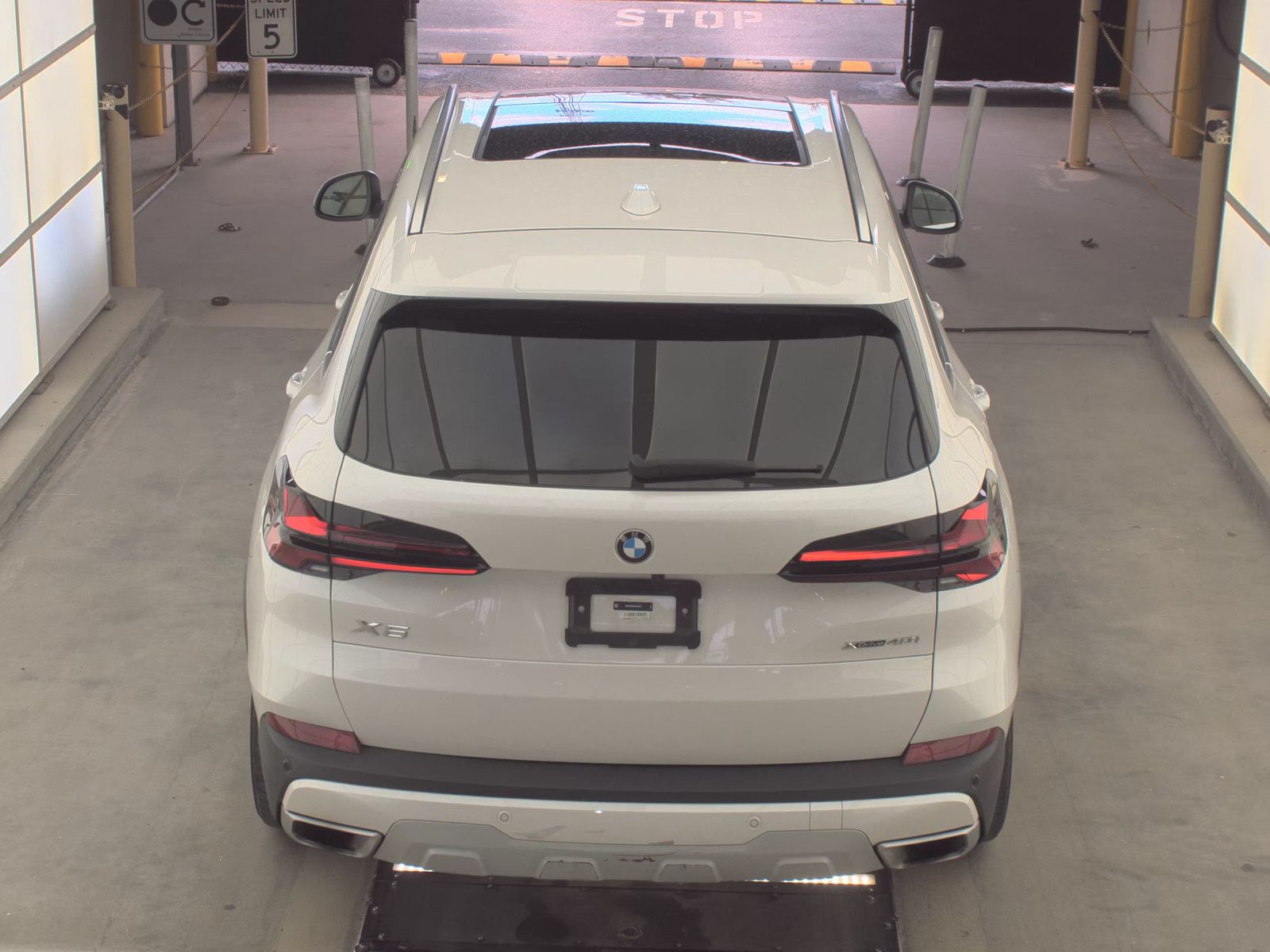 2025 BMW X5 xDrive40i AWD