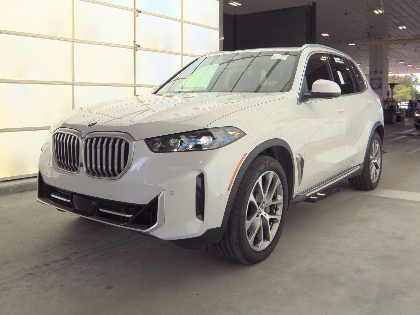 2025 BMW X5 xDrive40i AWD