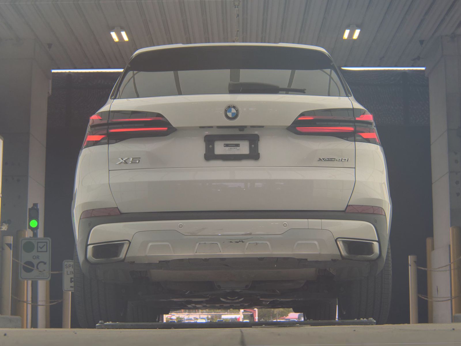 2025 BMW X5 xDrive40i AWD
