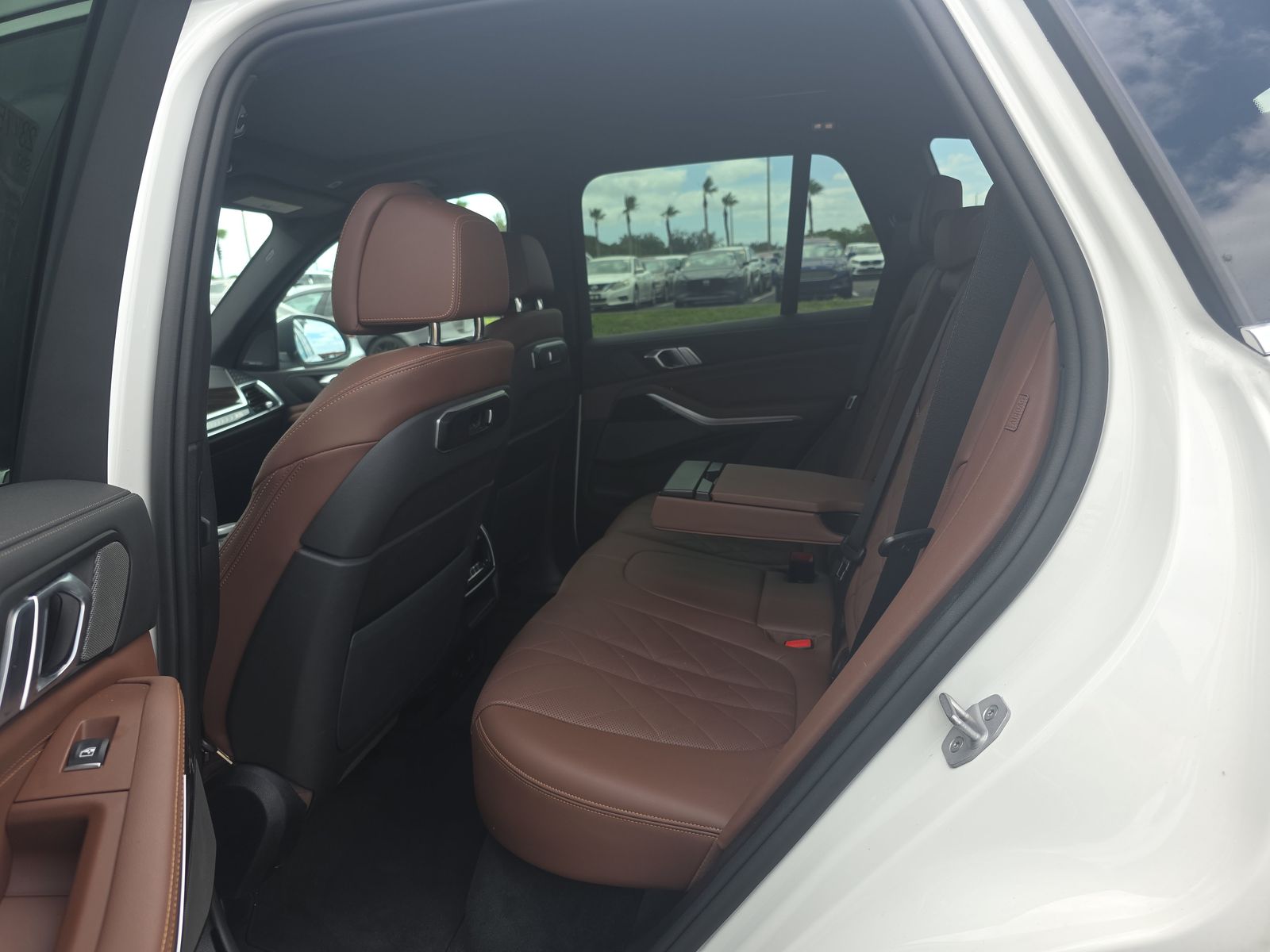 2025 BMW X5 xDrive40i AWD