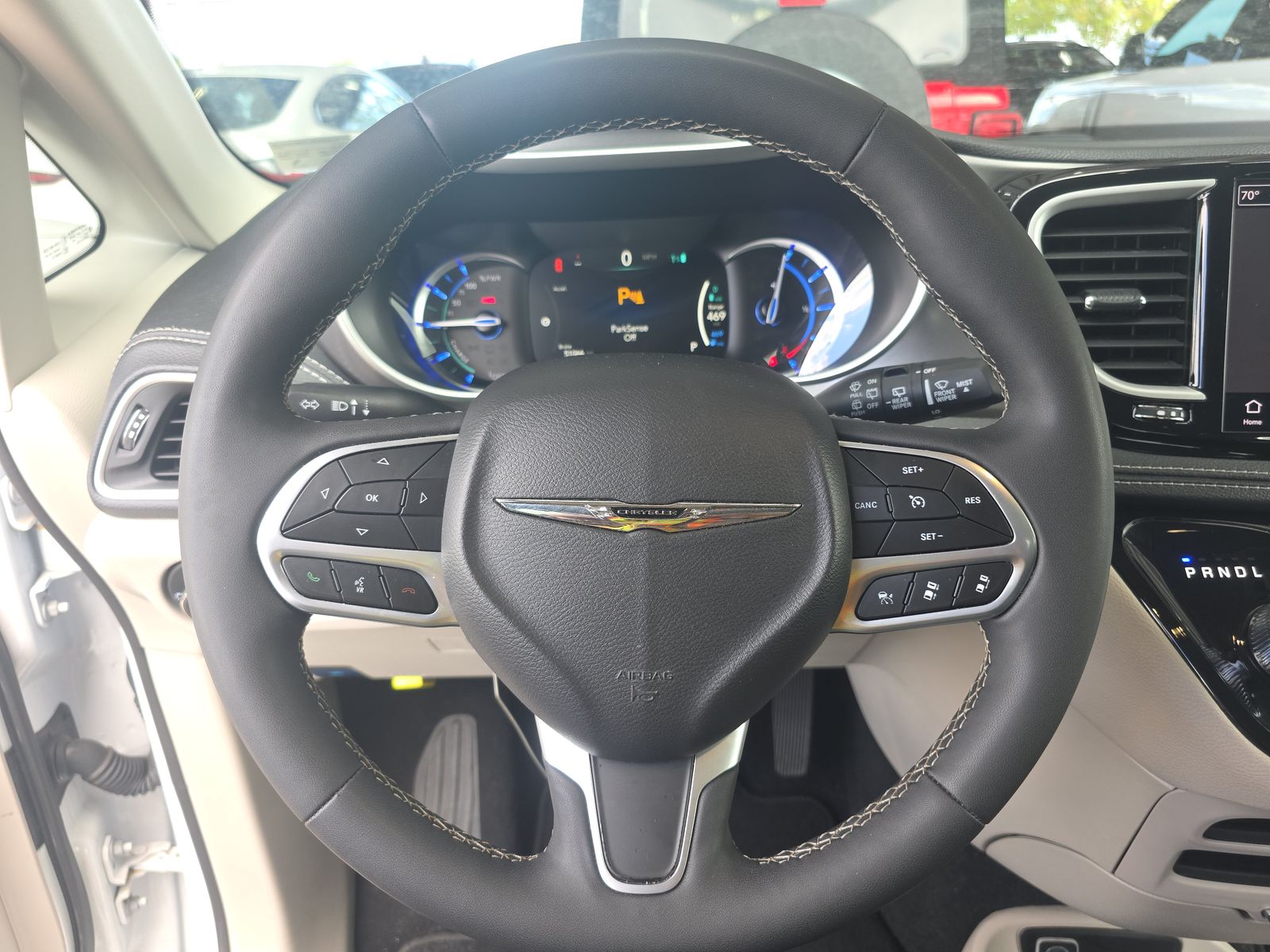 2024 Chrysler Pacifica Hybrid Select FWD