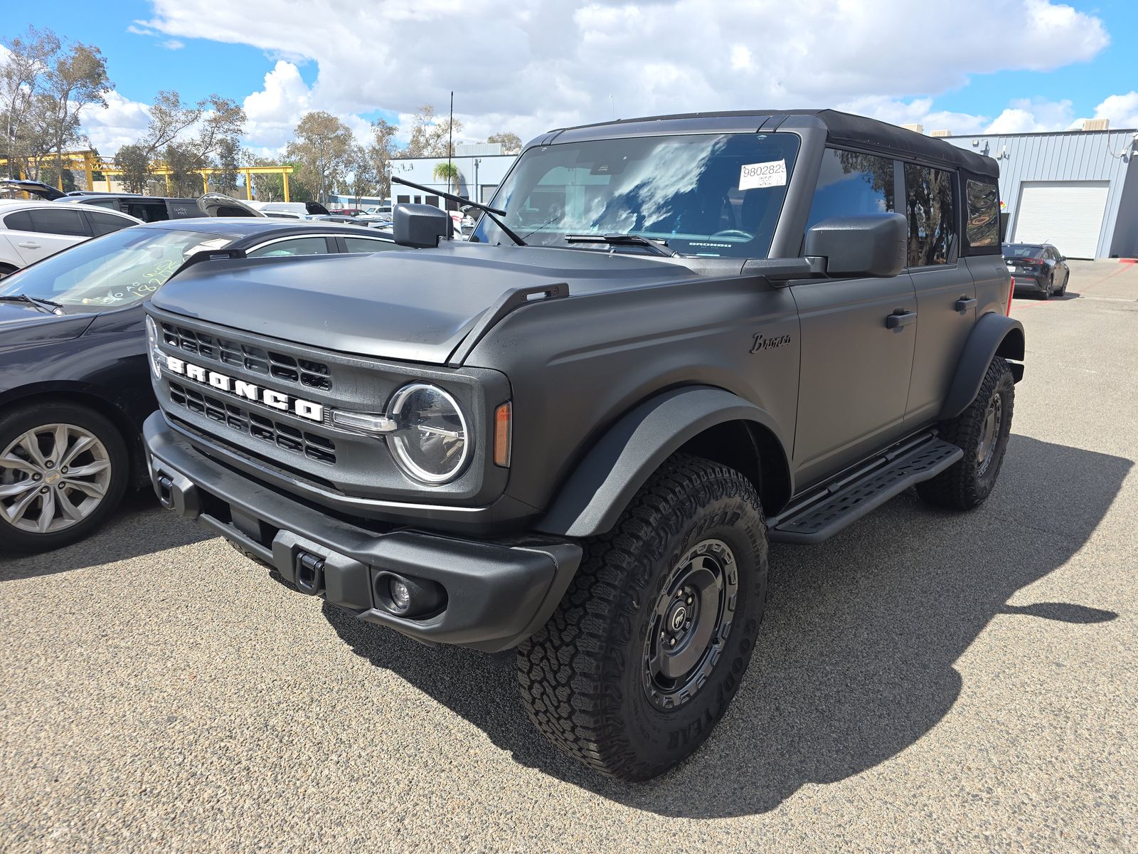 FORD BRONCO - 1
