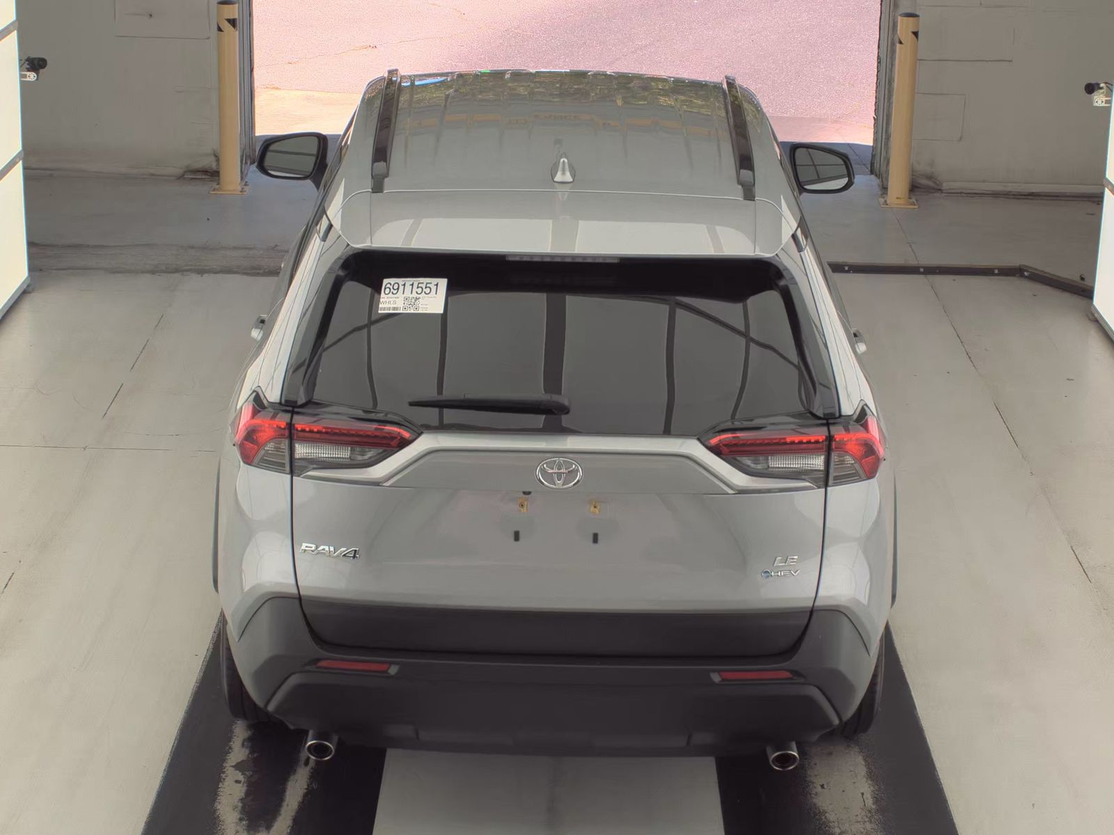 TOYOTA PRIUS - 7