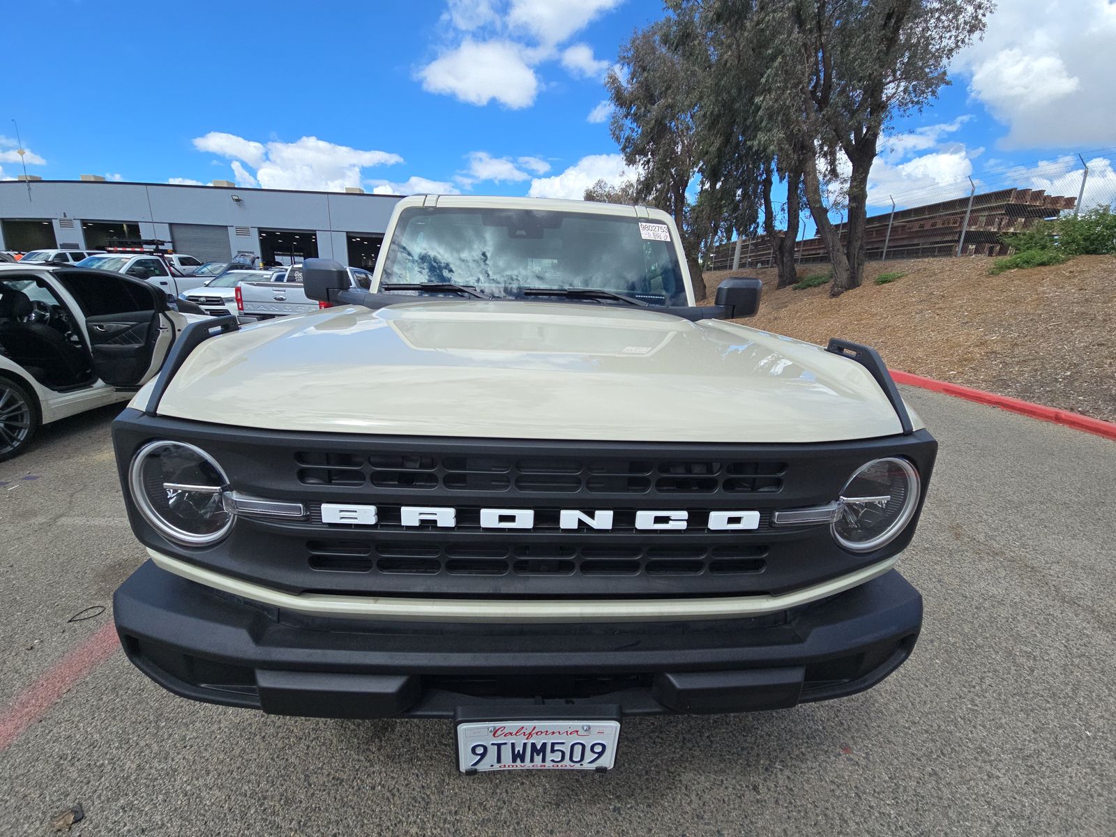 FORD BRONCO - 3