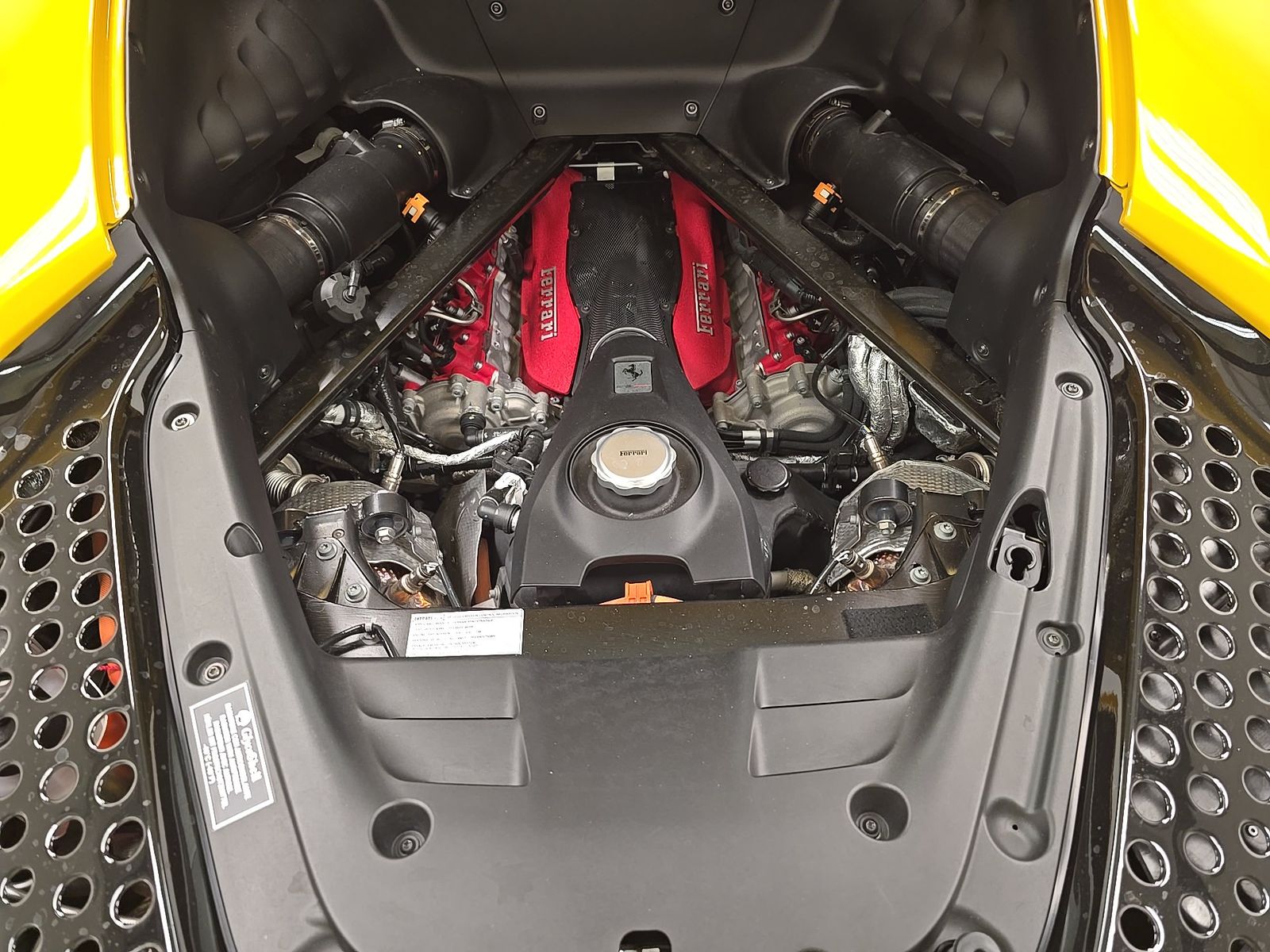2023 Ferrari SF90 Stradale Base AWD