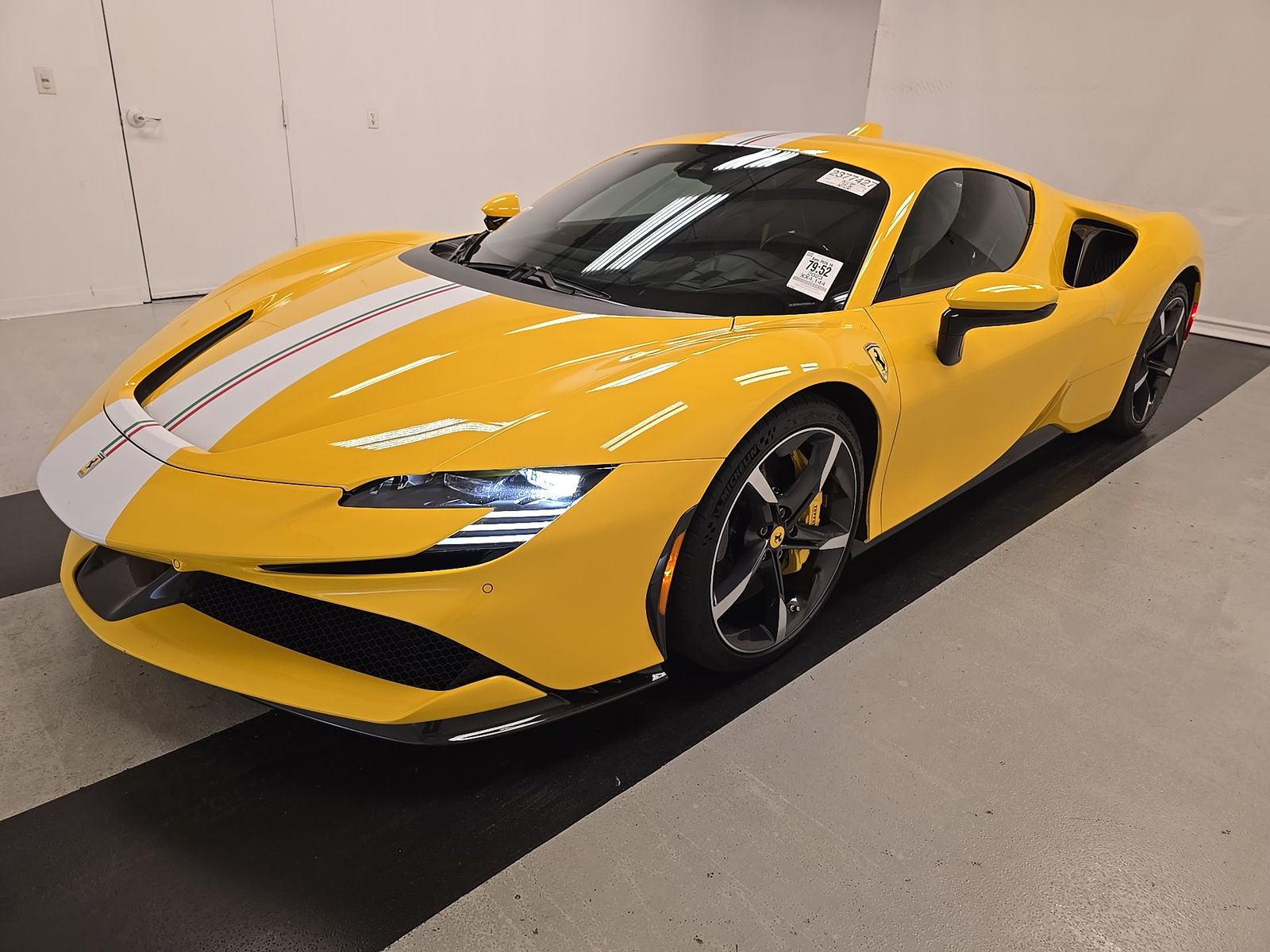 2023 Ferrari SF90 Stradale Base AWD