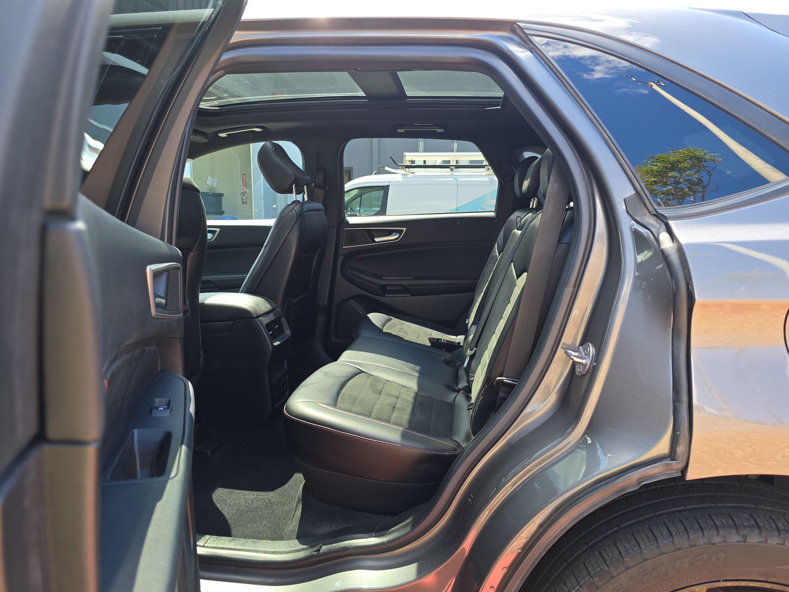 2023 Ford Edge ST-Line AWD