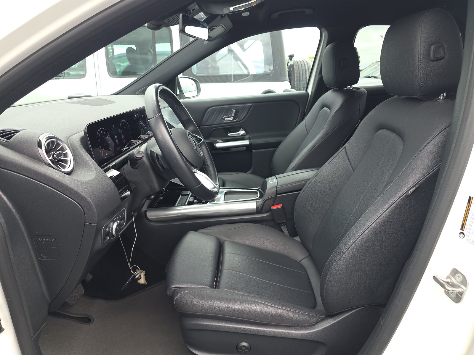 MERCEDES-BENZ GLA-CLASS - 8