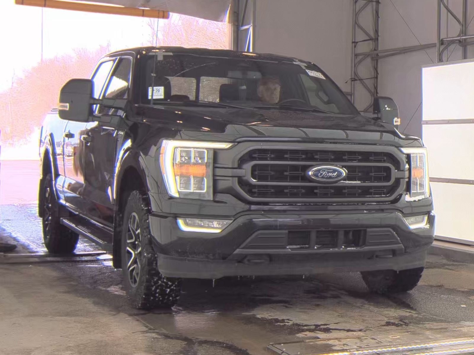2023 Ford F-150 XLT AWD