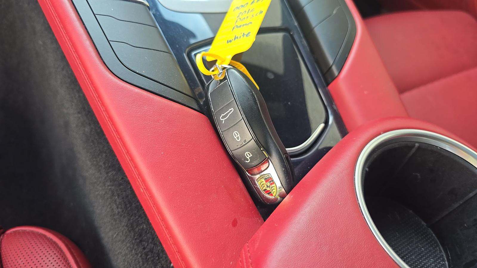 2016 Porsche Panamera Edition RWD