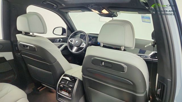 2026 BMW X7 xDrive40i AWD