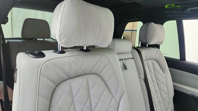 2026 BMW X7 xDrive40i AWD