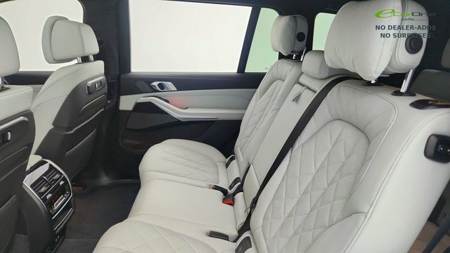 2026 BMW X7 xDrive40i AWD