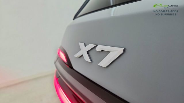 2026 BMW X7 xDrive40i AWD