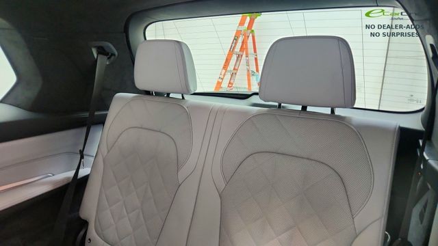 2026 BMW X7 xDrive40i AWD