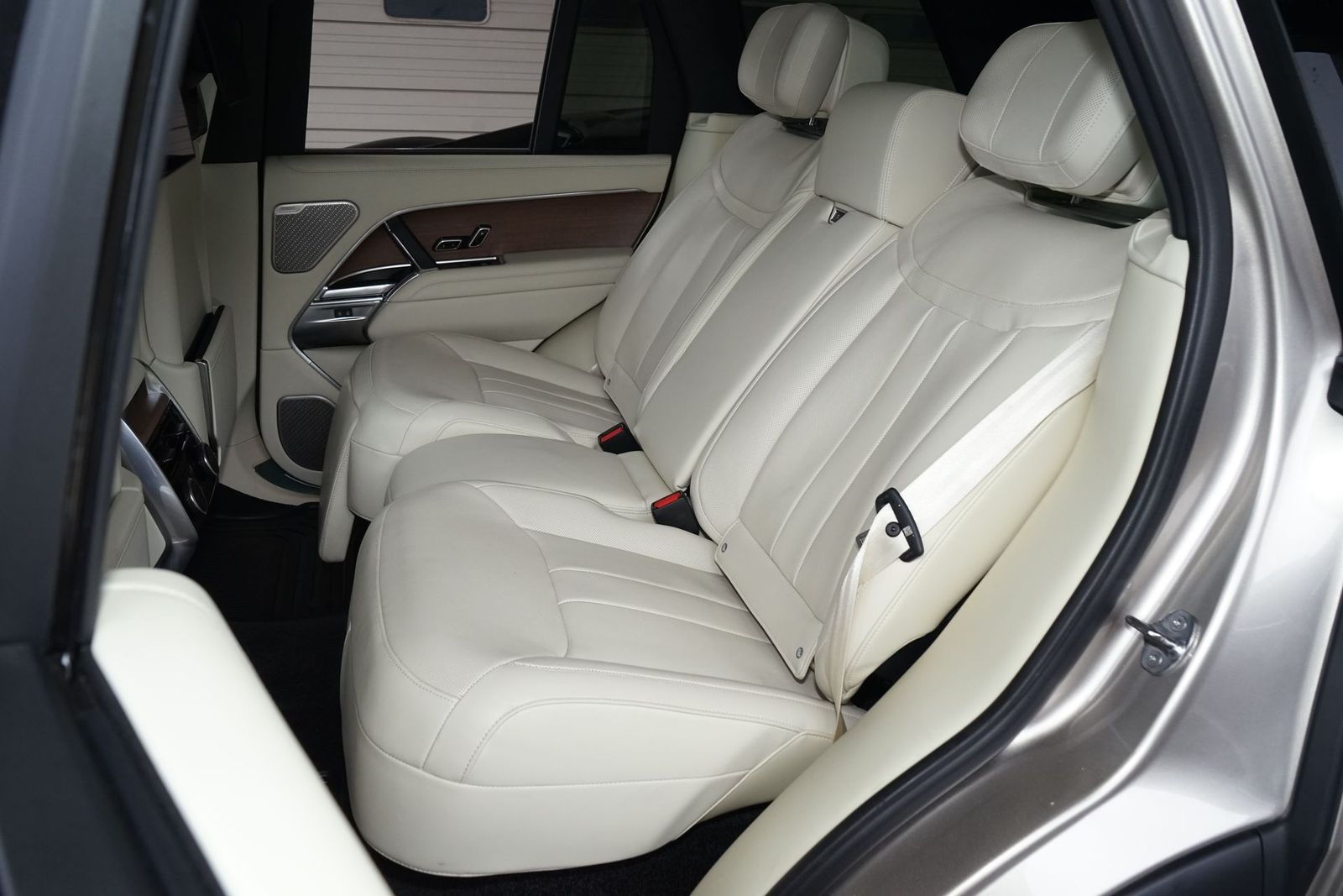 2023 Land Rover Range Rover Autobiography AWD