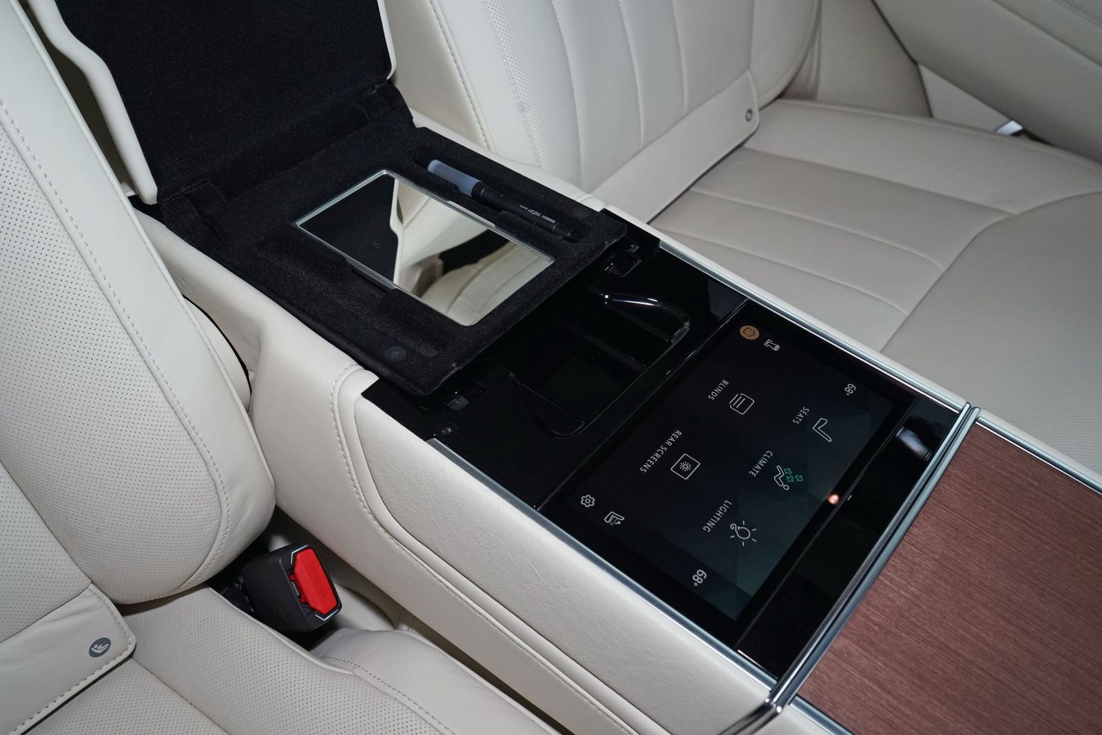 2023 Land Rover Range Rover Autobiography AWD