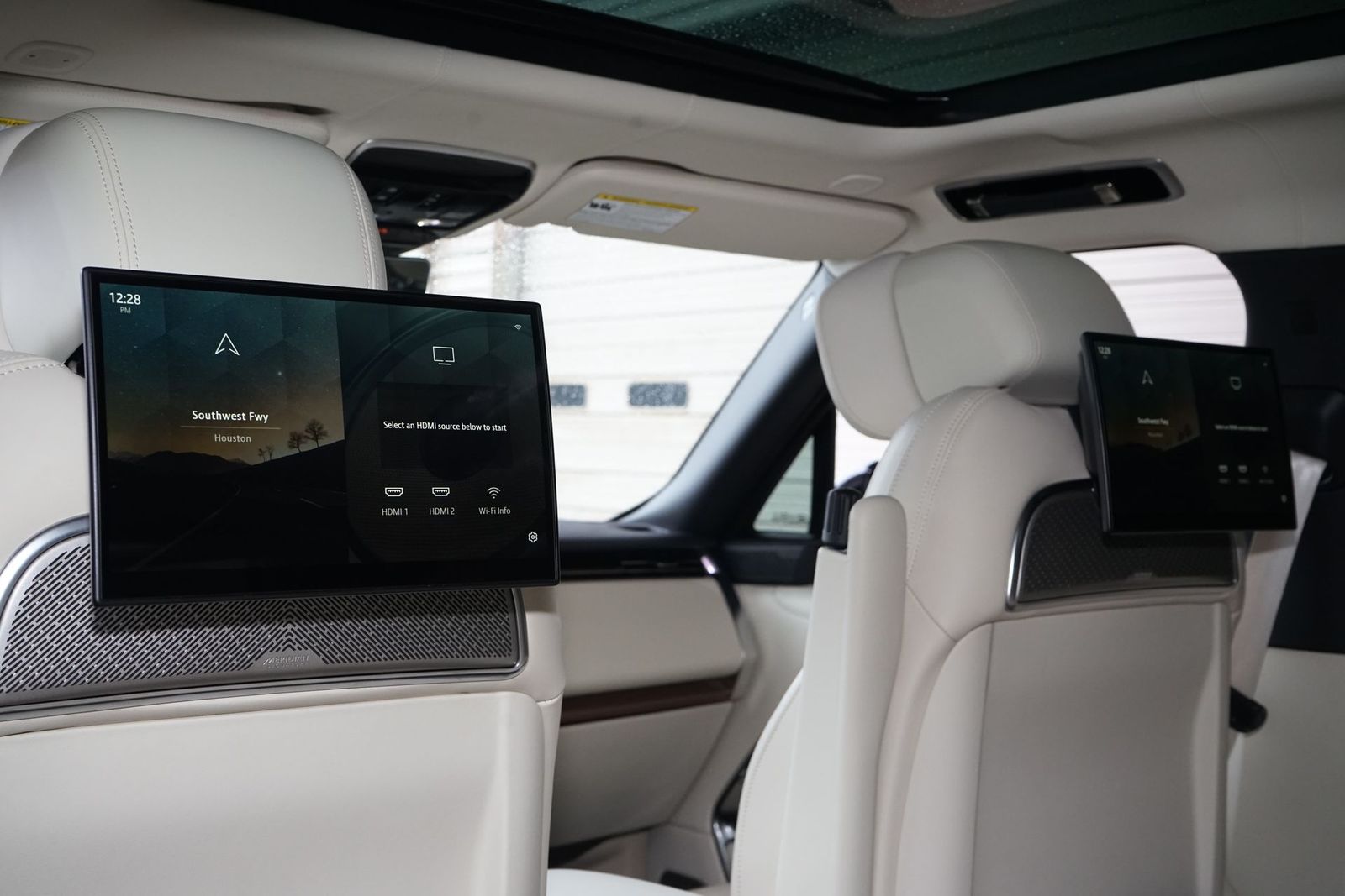 2023 Land Rover Range Rover Autobiography AWD