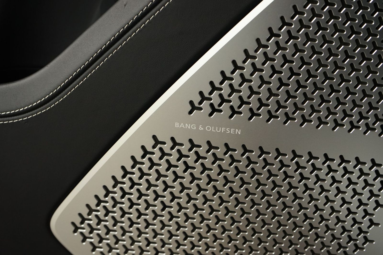 2020 Lamborghini Urus Base AWD