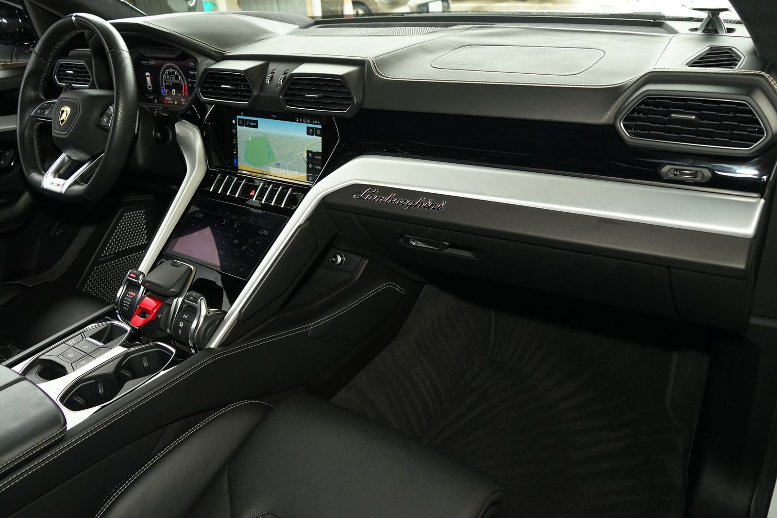 2020 Lamborghini Urus Base AWD