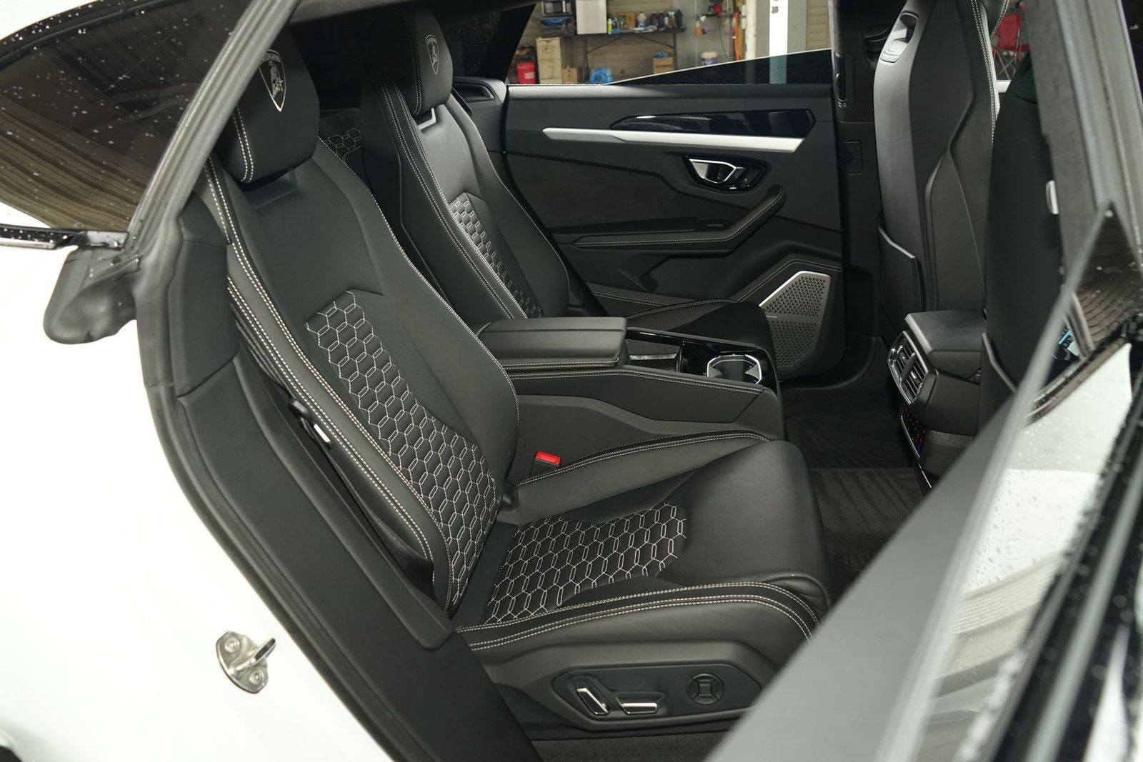 2020 Lamborghini Urus Base AWD