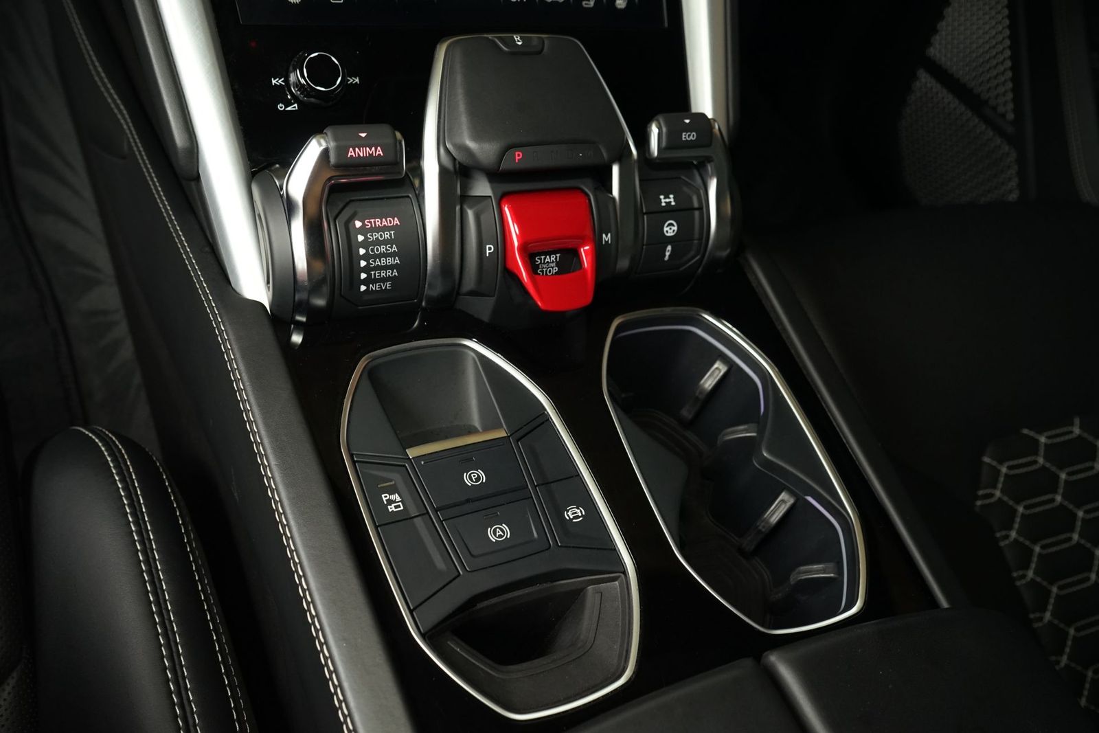 2020 Lamborghini Urus Base AWD