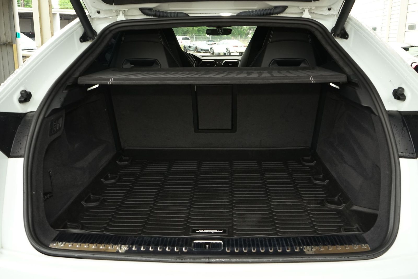 2020 Lamborghini Urus Base AWD