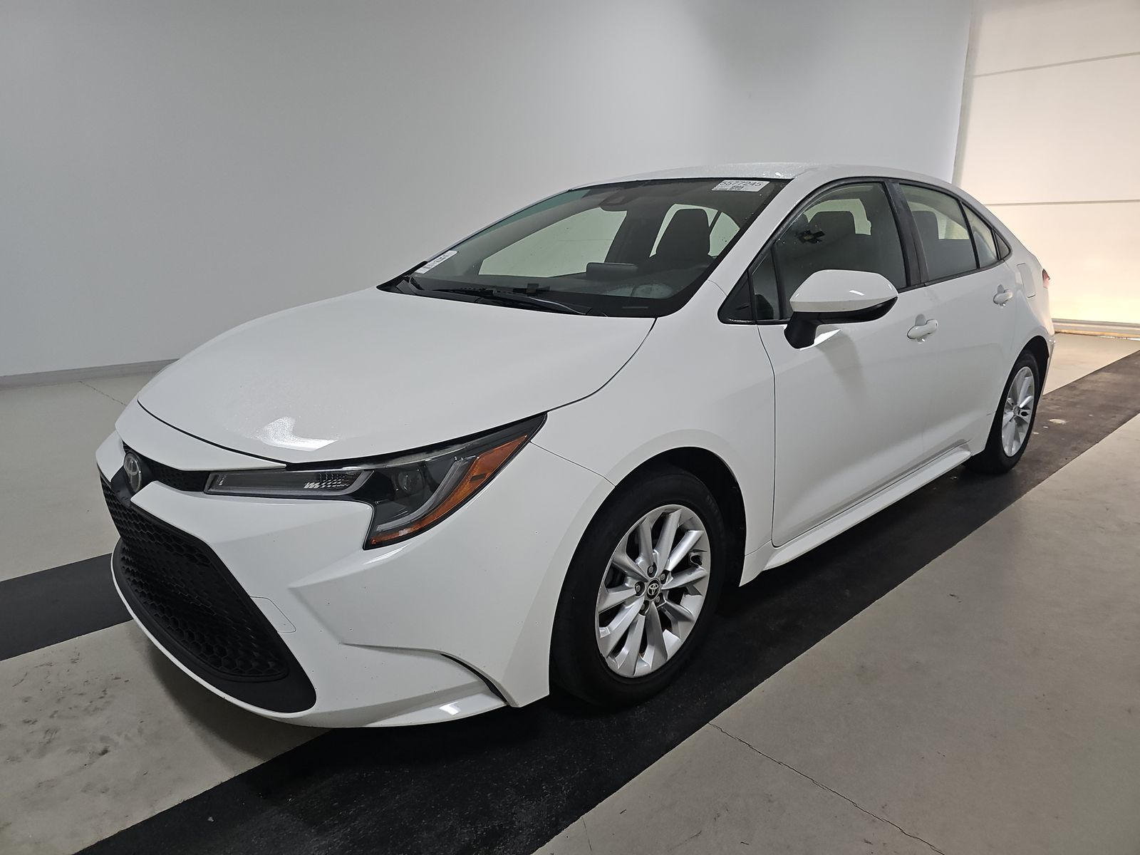 2022 Toyota Corolla LE FWD