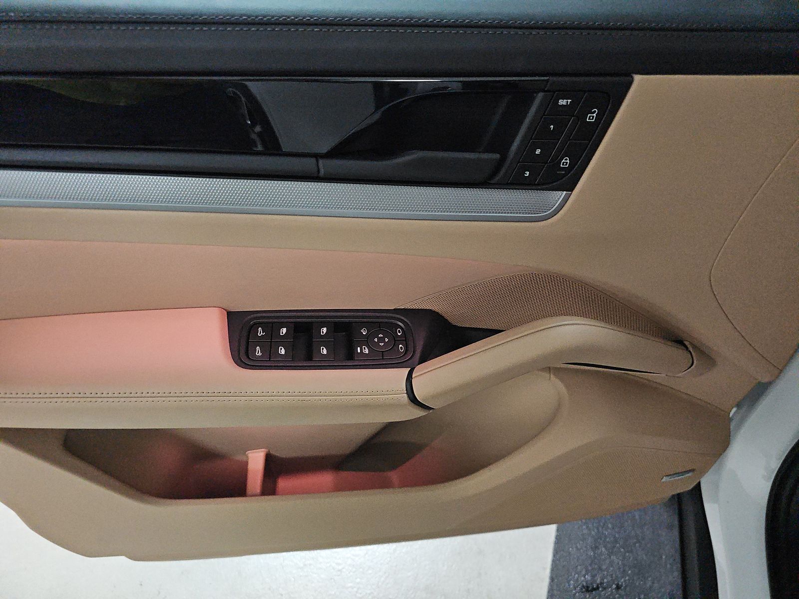 2024 Porsche Cayenne Base AWD