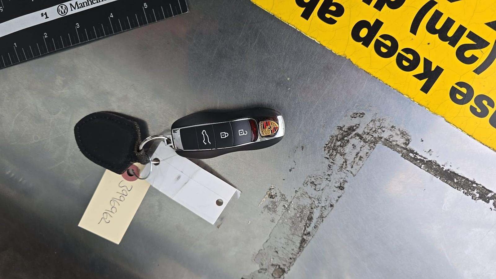 2024 Porsche Macan GTS AWD