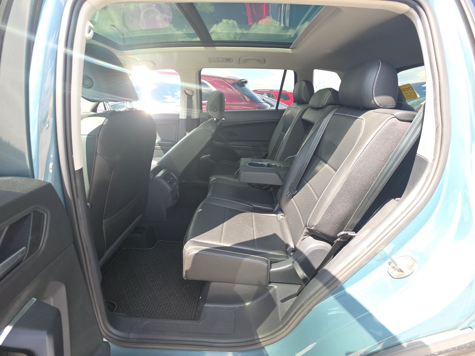 2021 Volkswagen Tiguan 2.0T SE FWD
