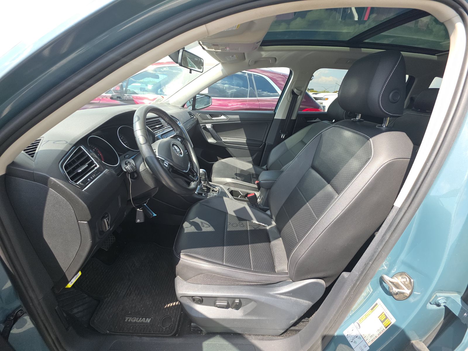 2021 Volkswagen Tiguan 2.0T SE FWD