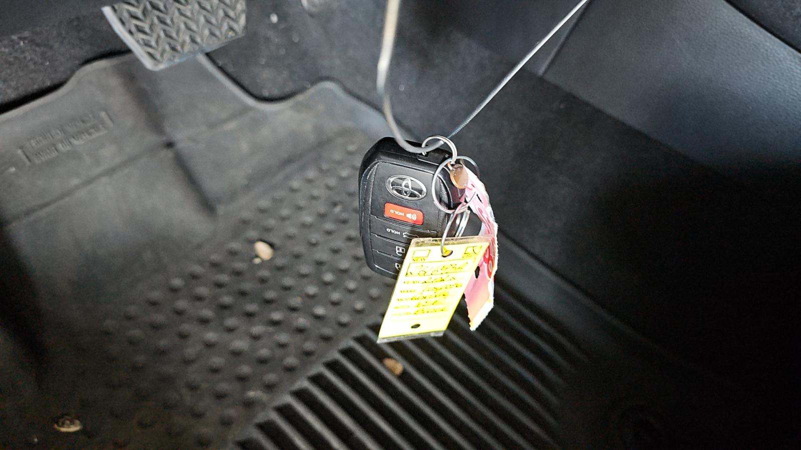 2026 Toyota Corolla XSE FWD