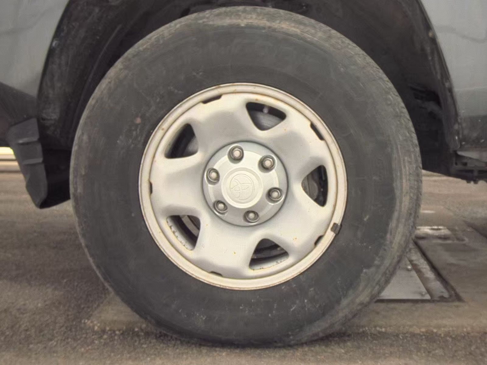 2020 Toyota Tacoma SR AWD