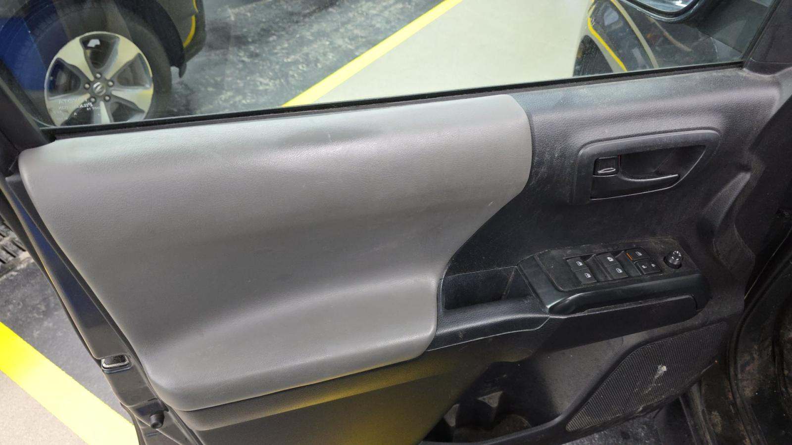 2020 Toyota Tacoma SR AWD