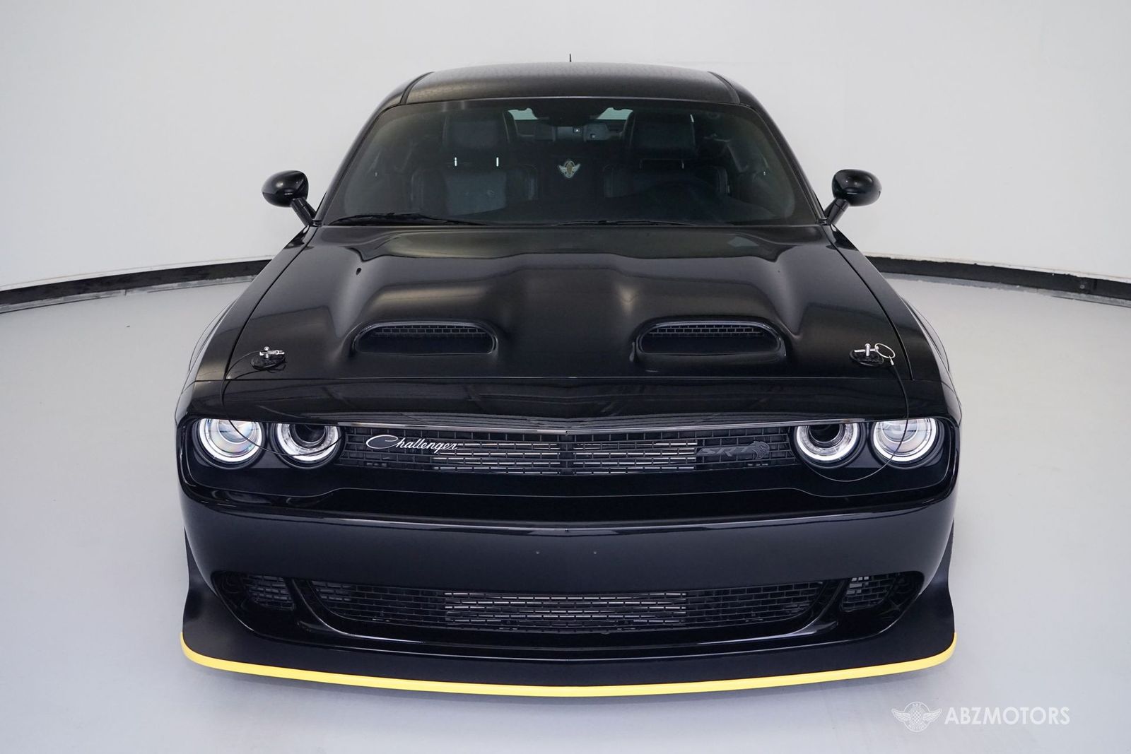 DODGE SRT HELLCAT BLACK GHOST - 4