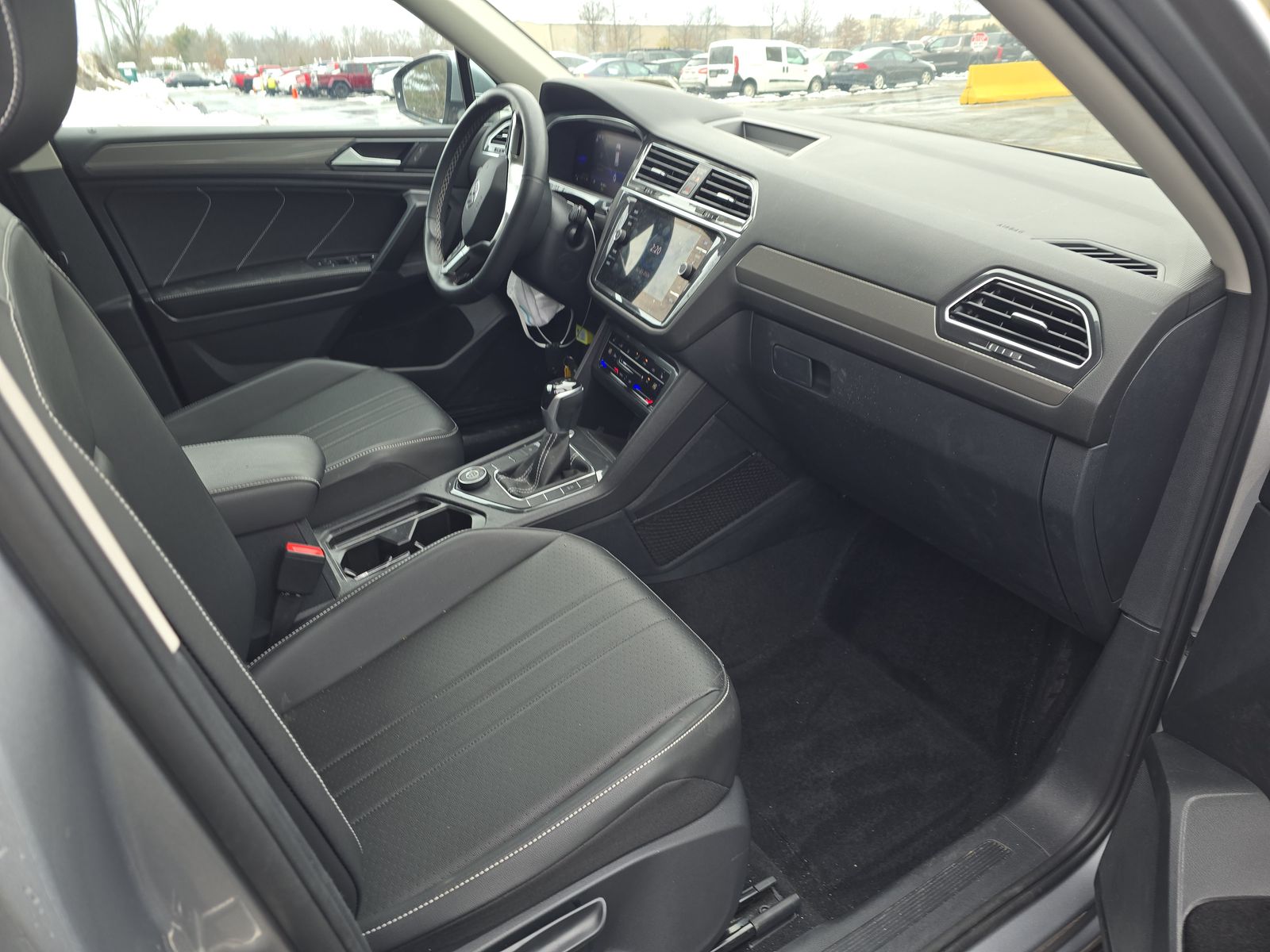 2022 Volkswagen Tiguan 2.0T SE AWD