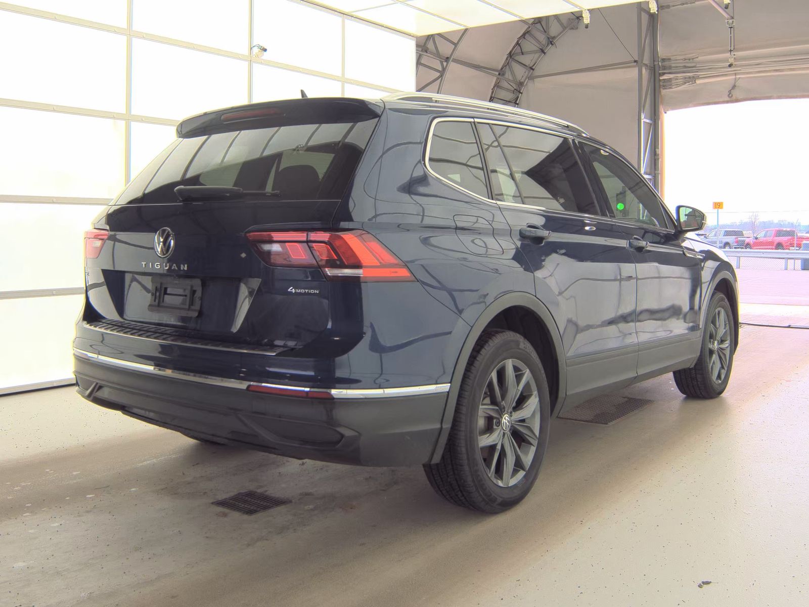 2022 Volkswagen Tiguan 2.0T SE AWD