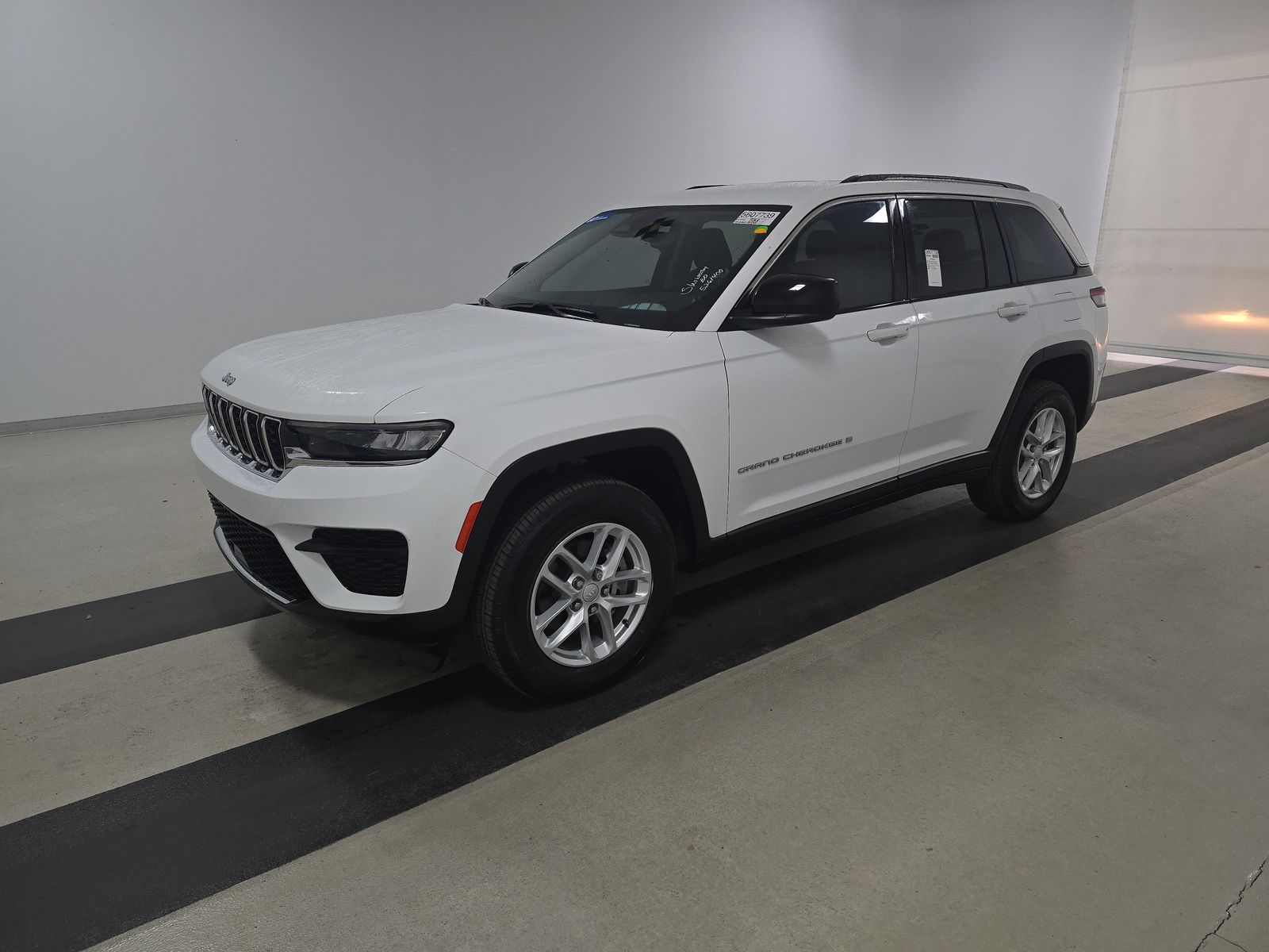 JEEP GRAND CHEROKEE - 1