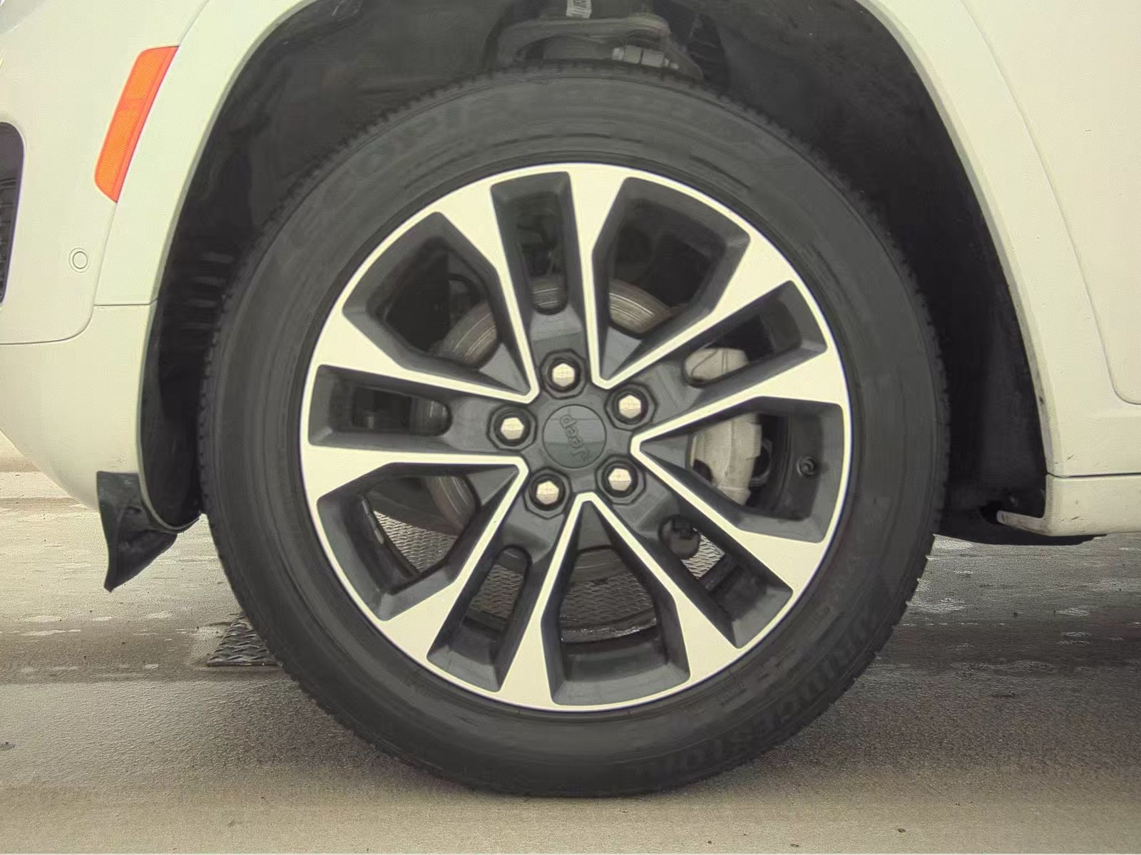 JEEP GRAND CHEROKEE - 10