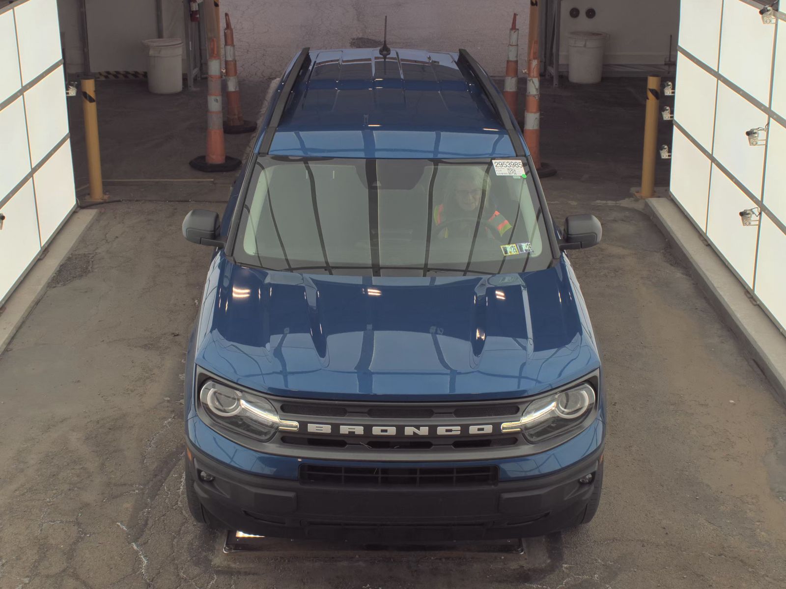FORD BRONCO - 3