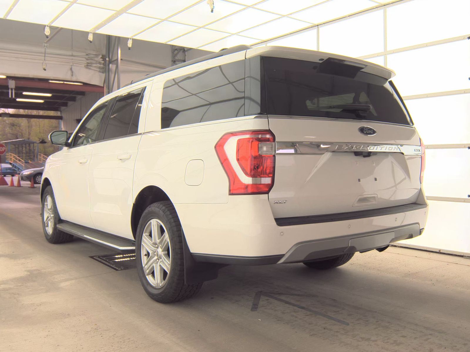 FORD EXPEDITION MAX - 9